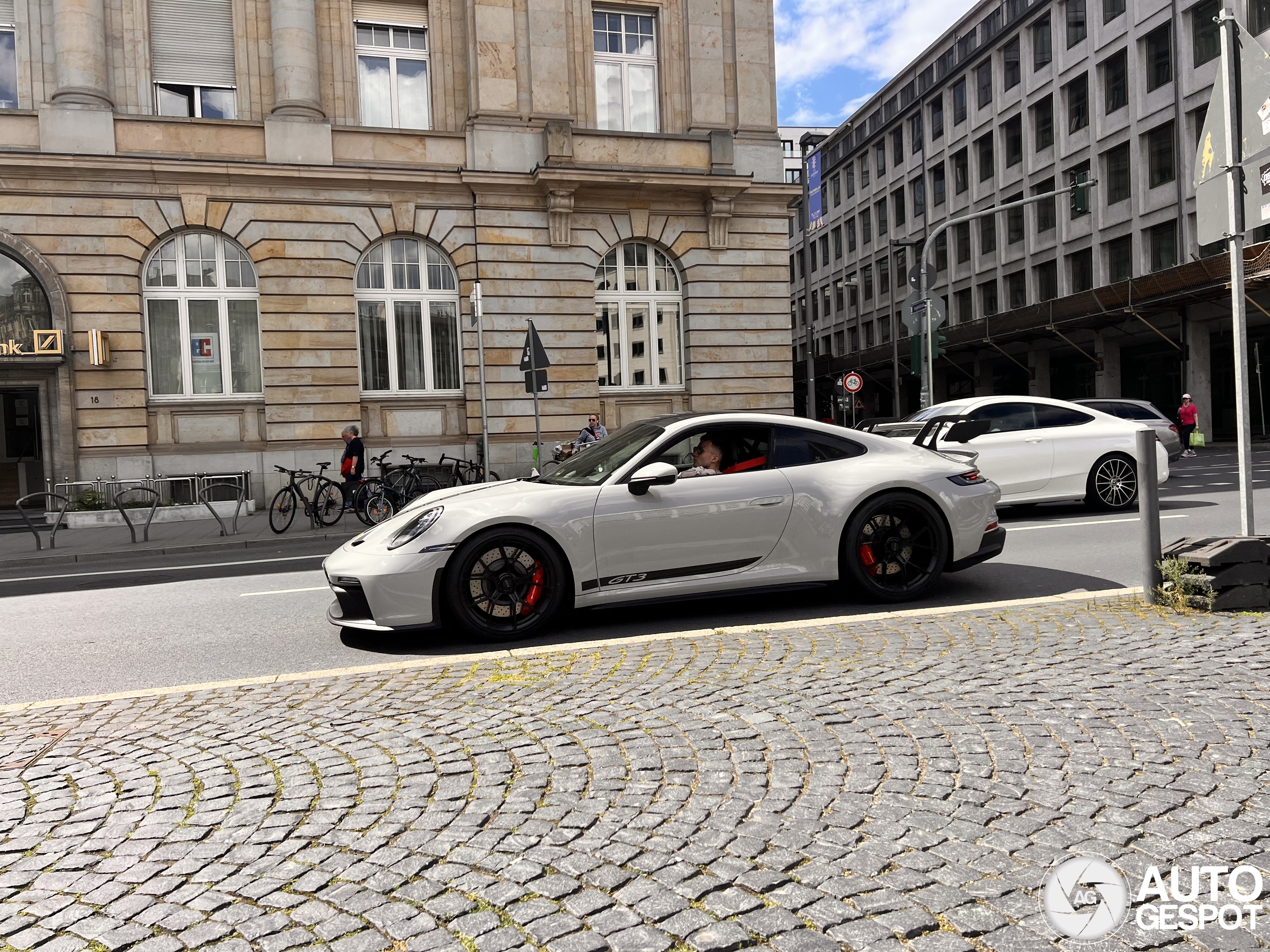 Porsche 992 GT3