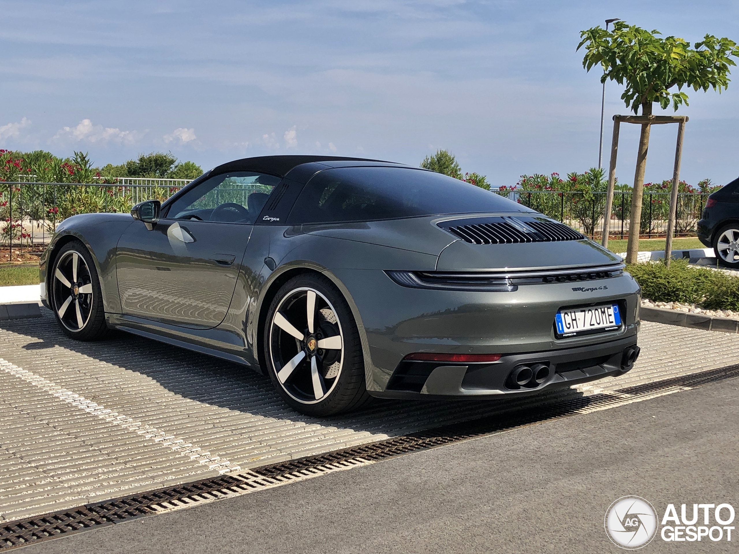 Porsche 992 Targa 4S