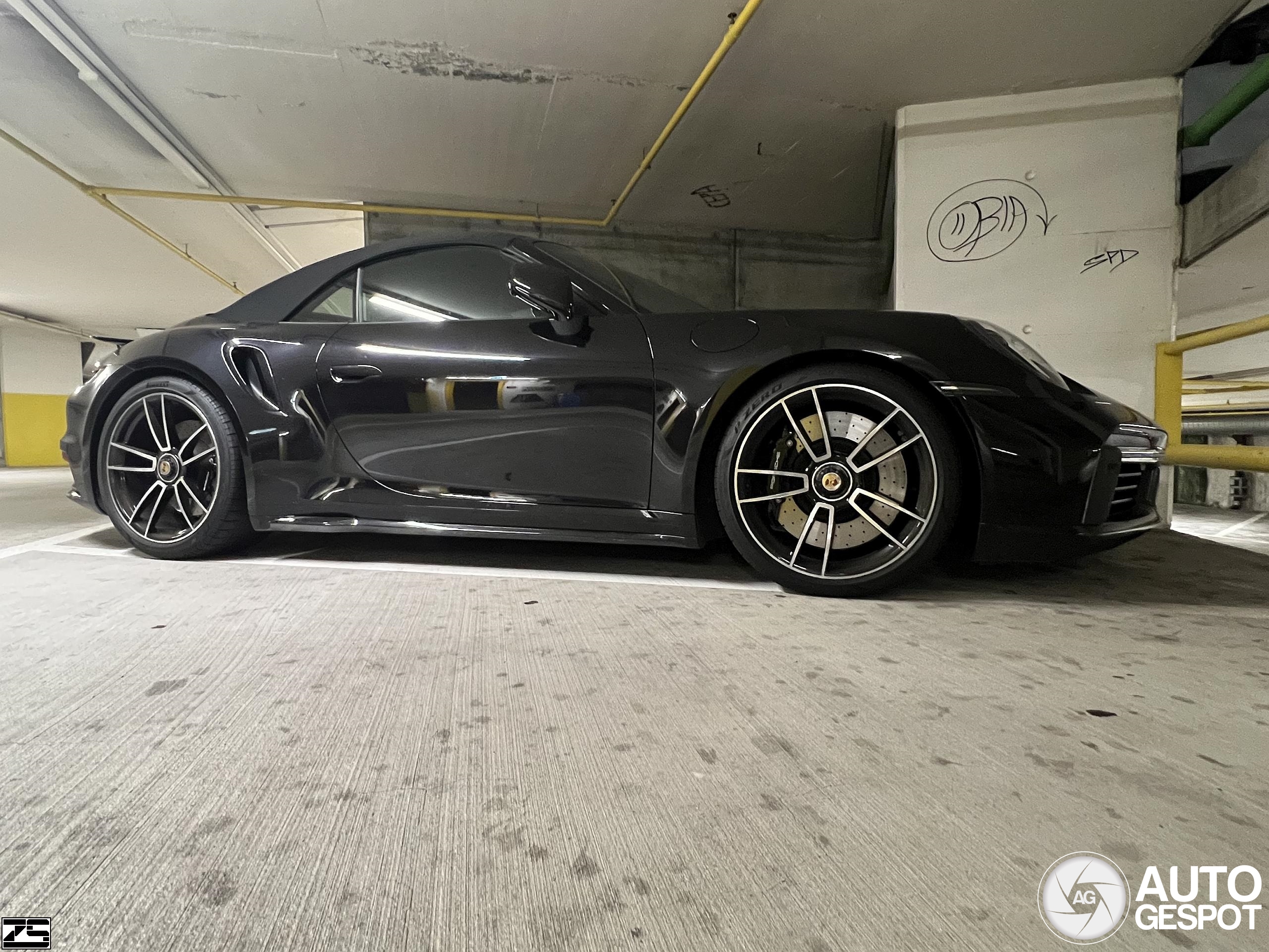 Porsche 992 Turbo Cabriolet