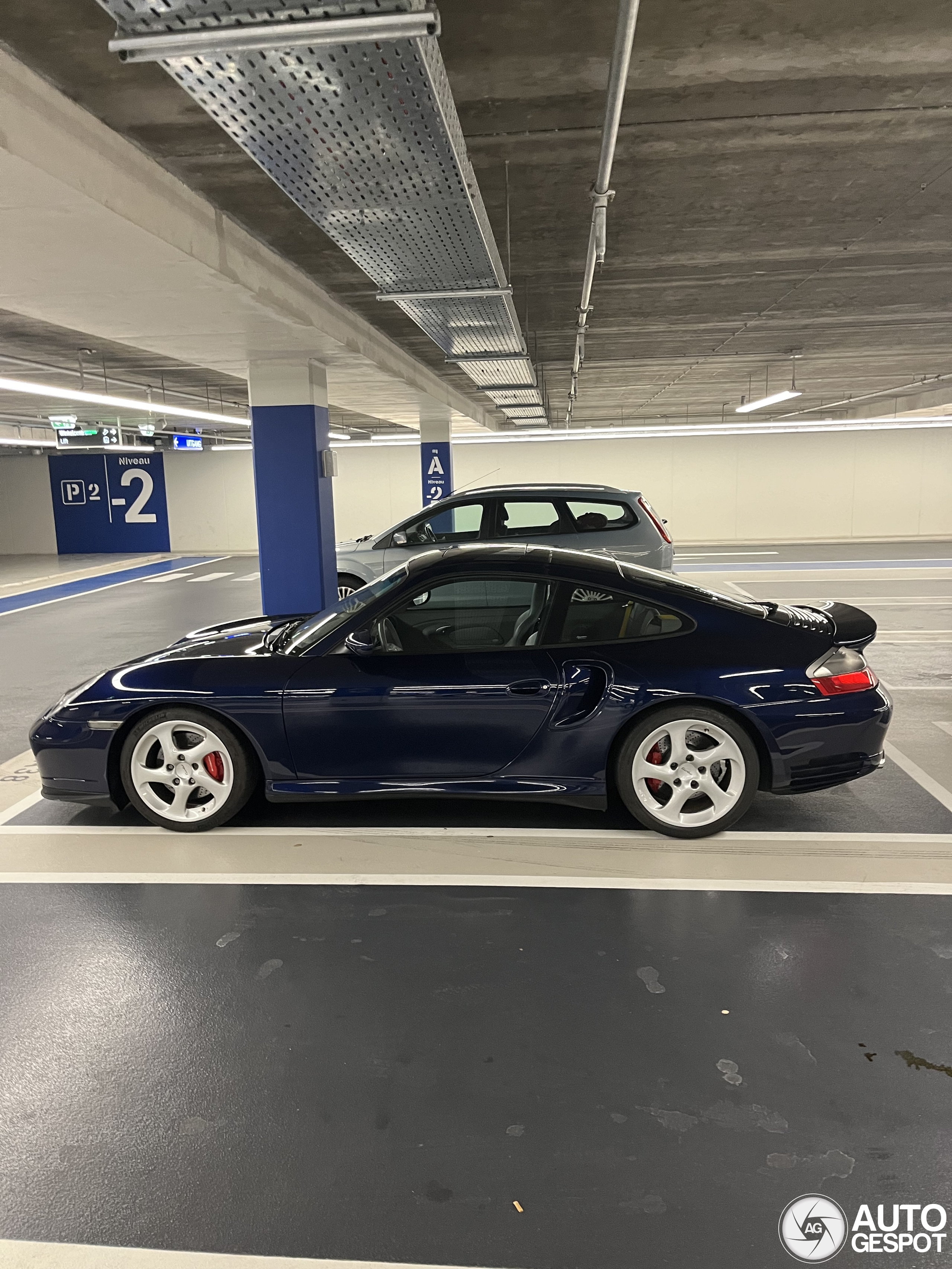 Porsche 996 Turbo