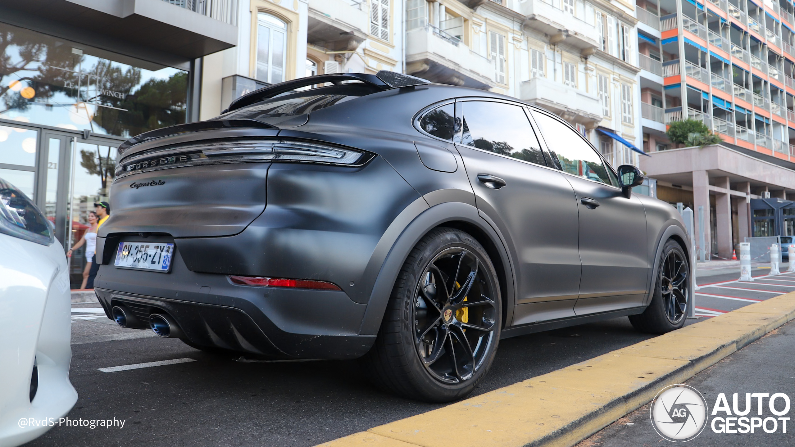 Porsche Cayenne Coupé Turbo E-Hybrid