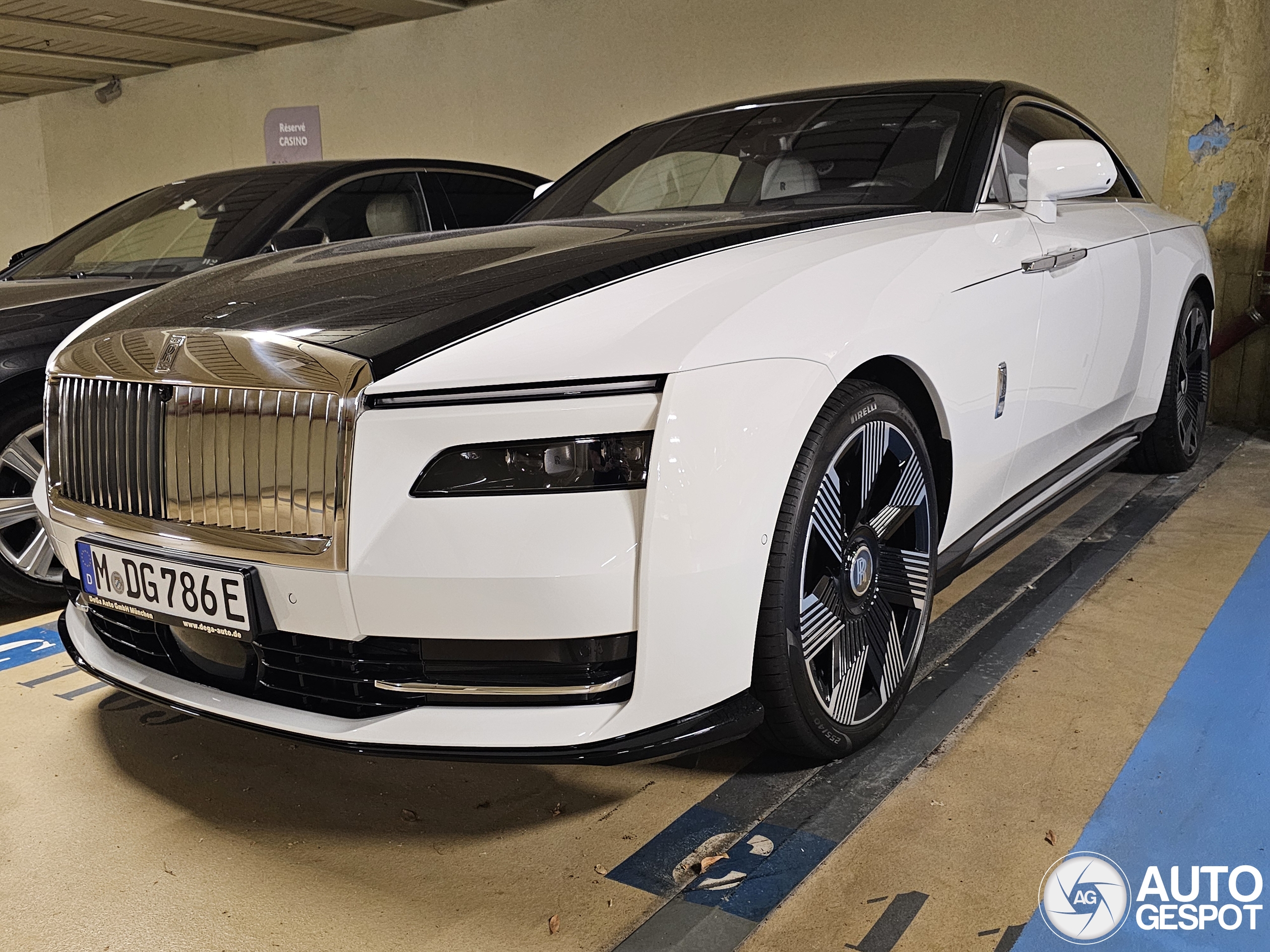 Rolls-Royce Spectre