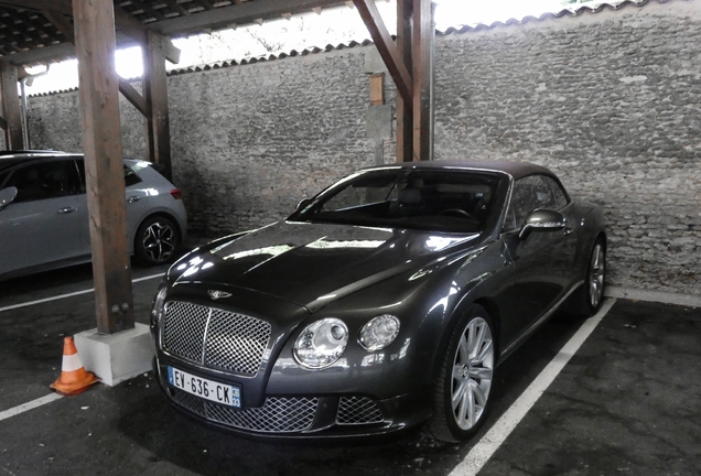 Bentley Continental GTC 2012