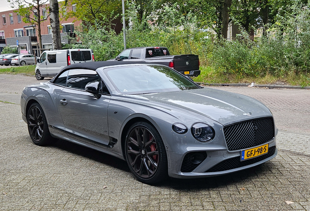 Bentley Continental GTC V8 S 2023