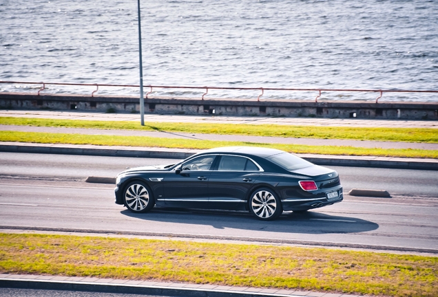 Bentley Flying Spur V8 2021