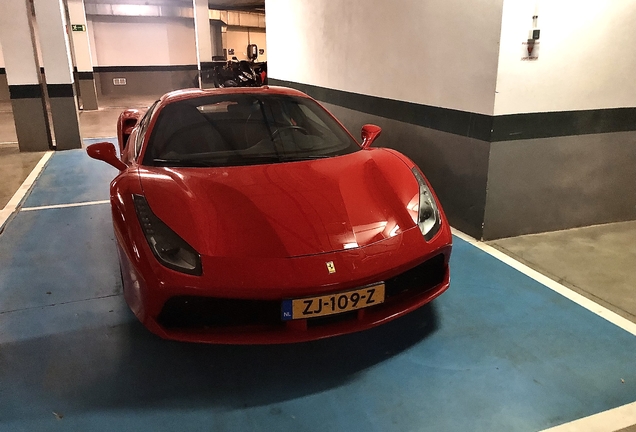 Ferrari 488 Spider