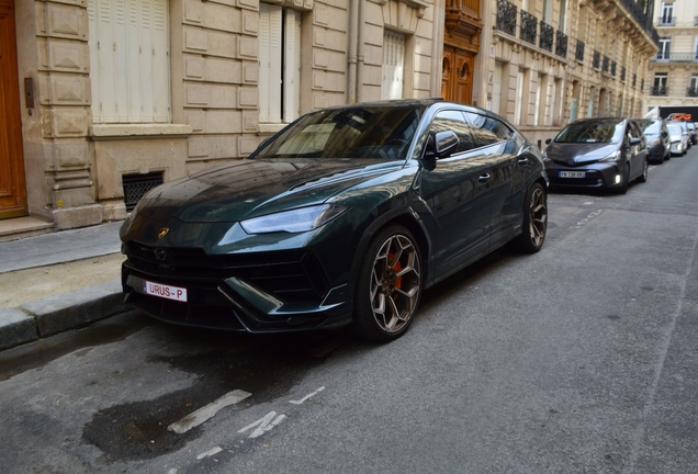 Lamborghini Urus Performante