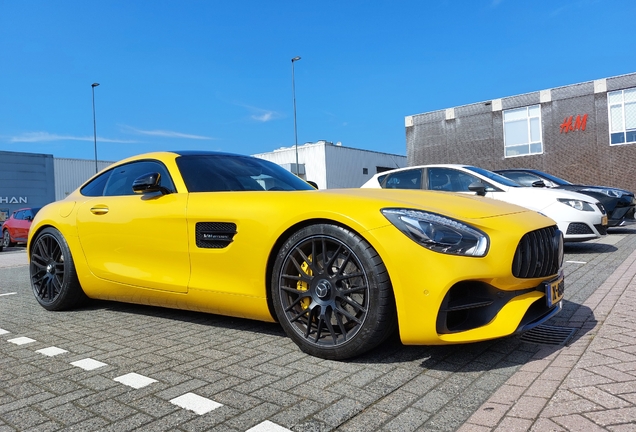 Mercedes-AMG GT C190 2017