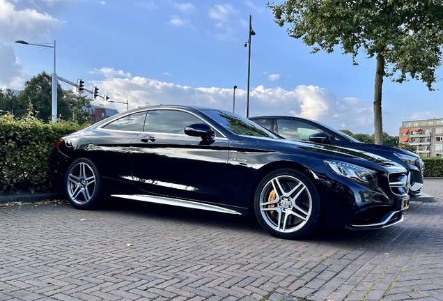 Mercedes-AMG S 63 Coupé C217