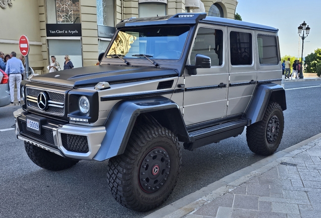 Mercedes-Benz G 500 4X4²