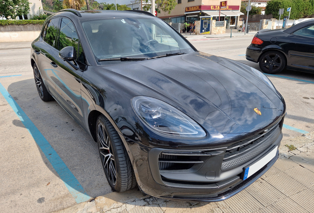 Porsche 95B Macan GTS MkIII