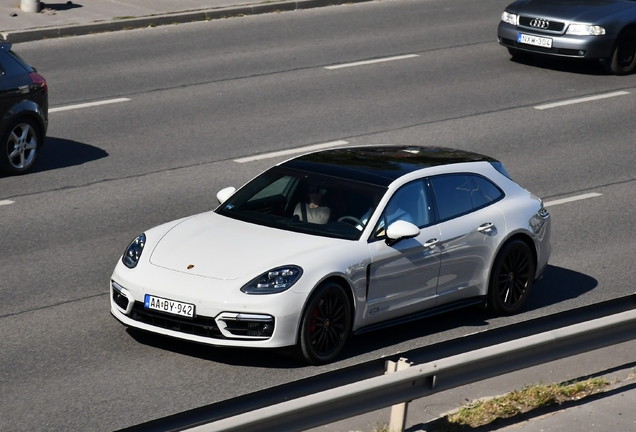 Porsche 971 Panamera GTS Sport Turismo MkII