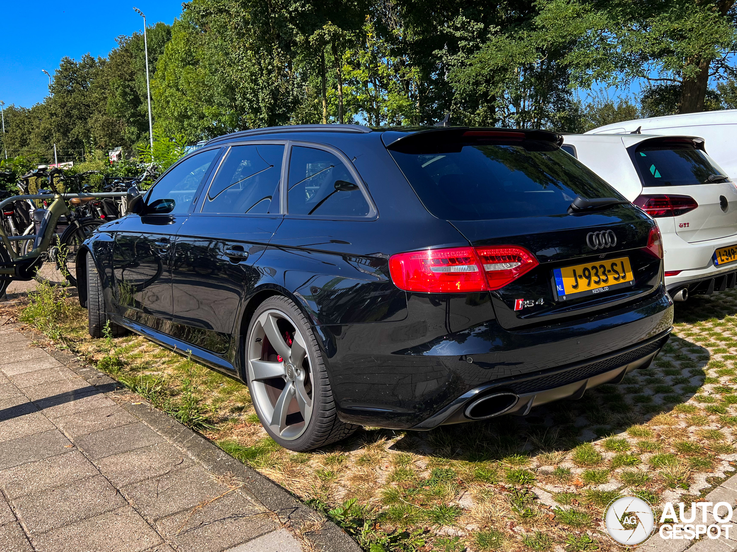 Audi RS4 Avant B8