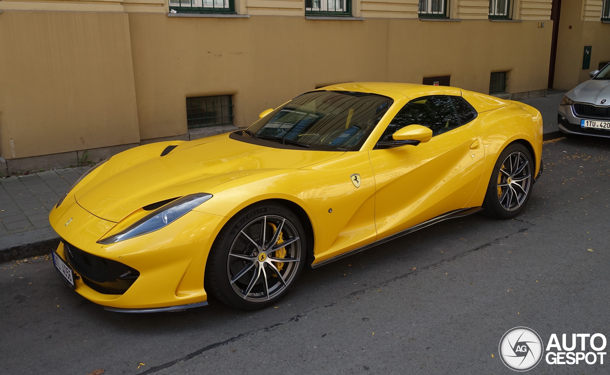 Ferrari 812 GTS