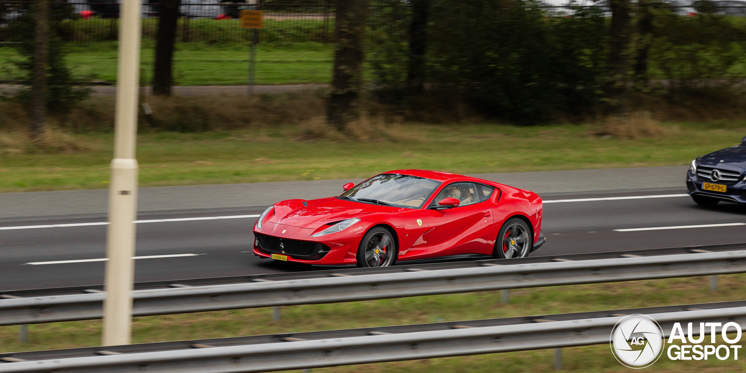 Ferrari 812 Superfast