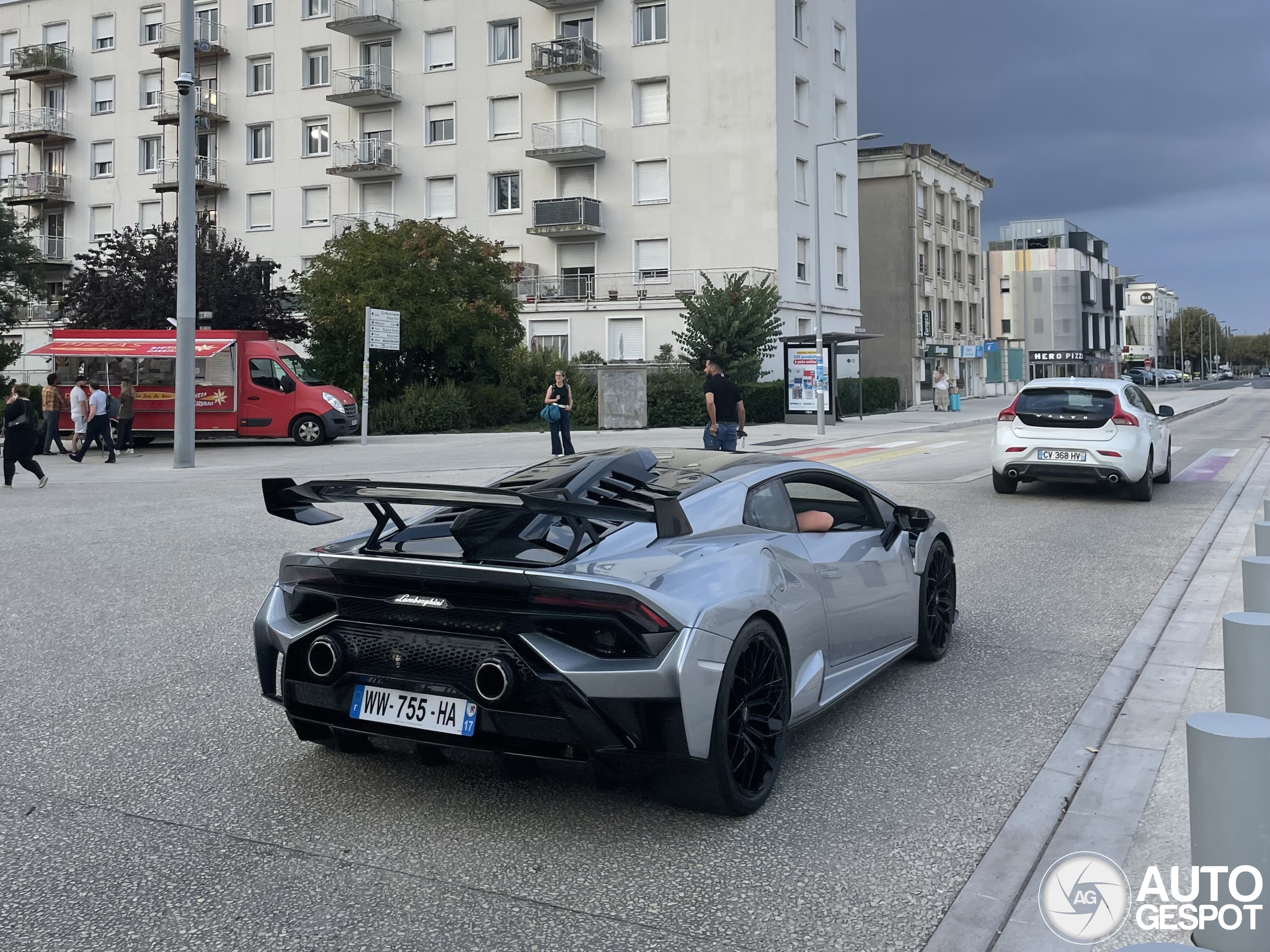 Lamborghini Huracán LP640-2 STO