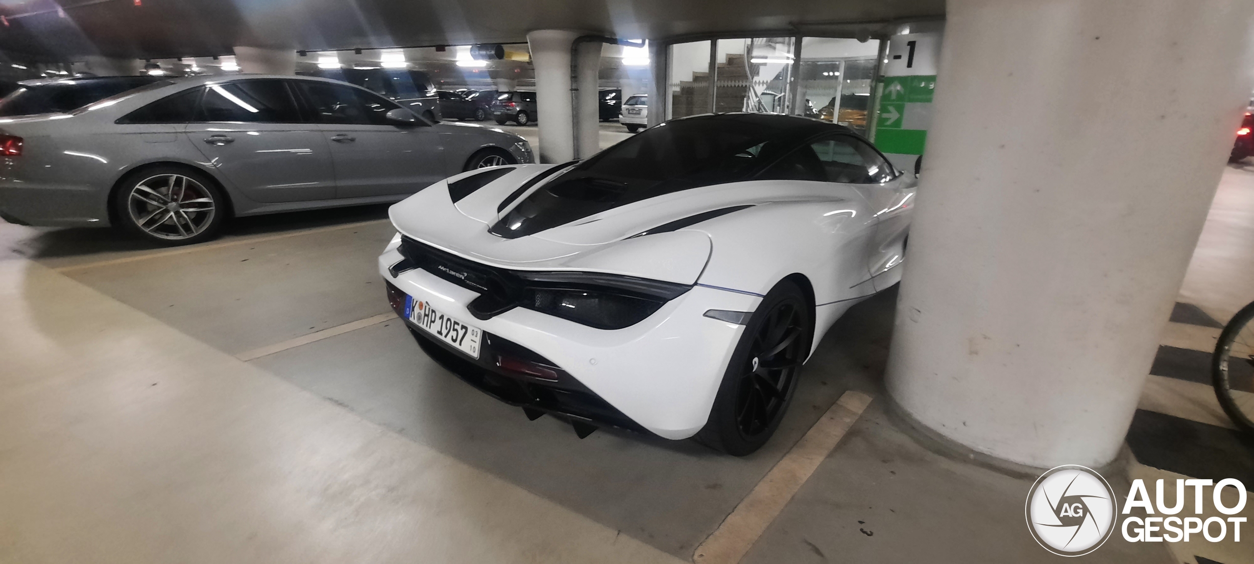 McLaren 720S