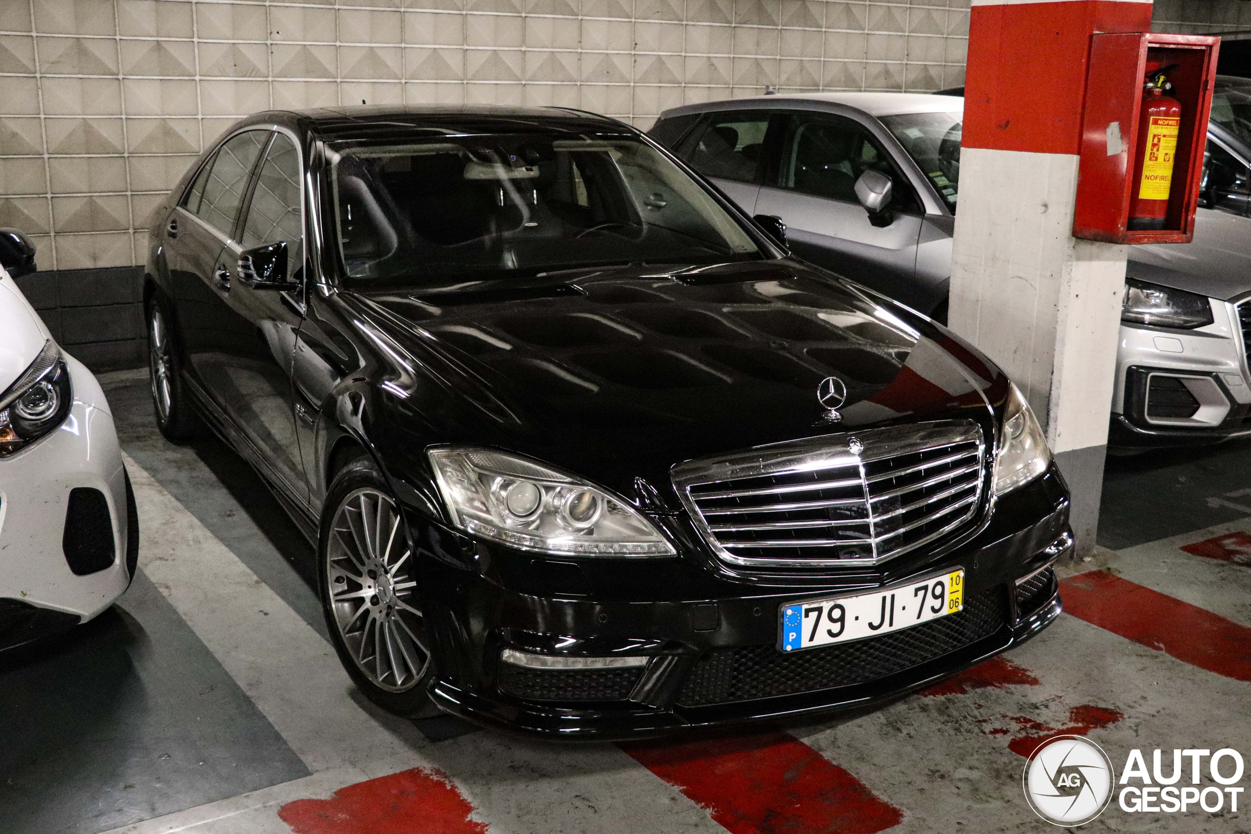 Mercedes-Benz S 63 AMG W221 2010