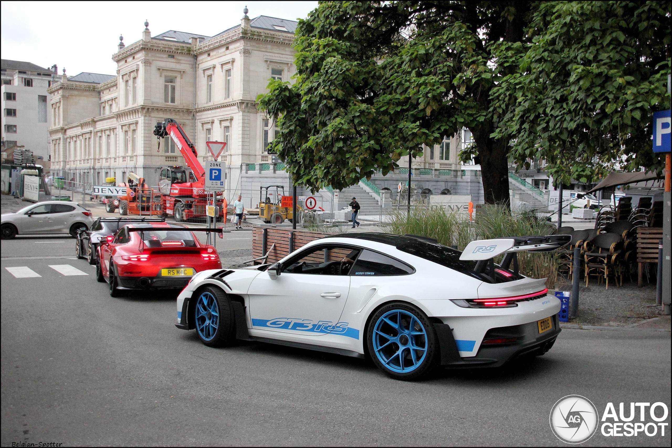 Porsche 992 GT3 RS Weissach Package