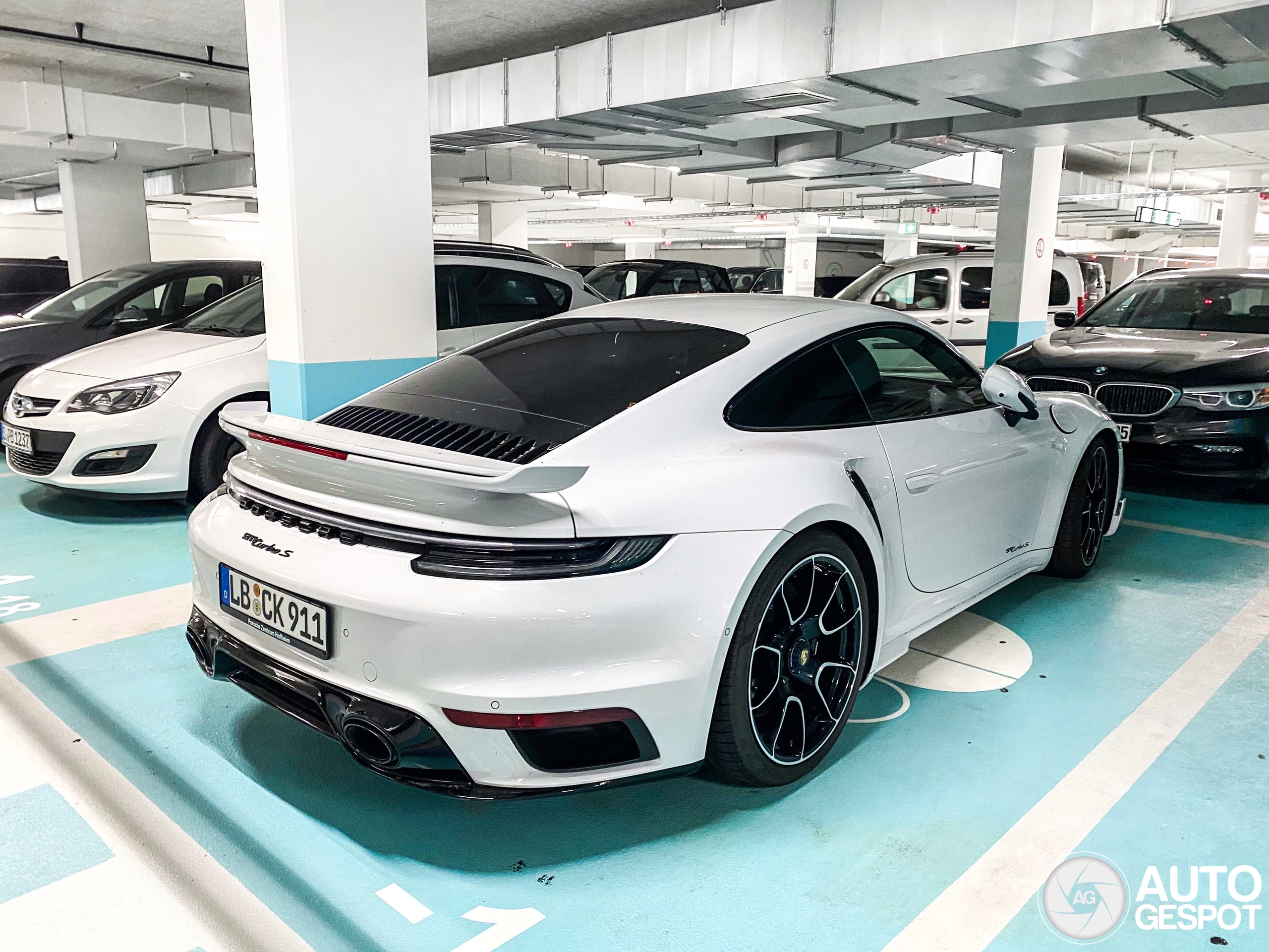 Porsche 992 Turbo S