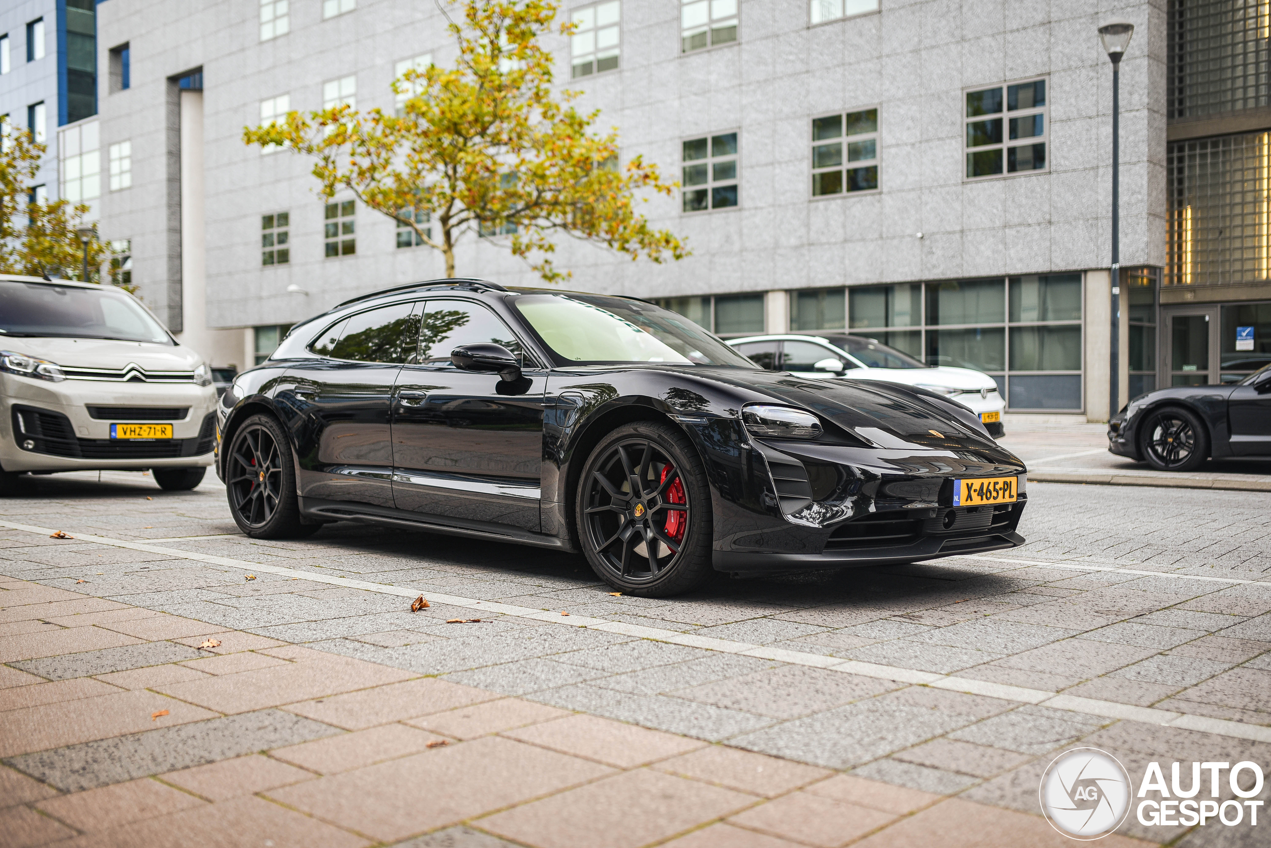 Porsche Taycan GTS Sport Turismo