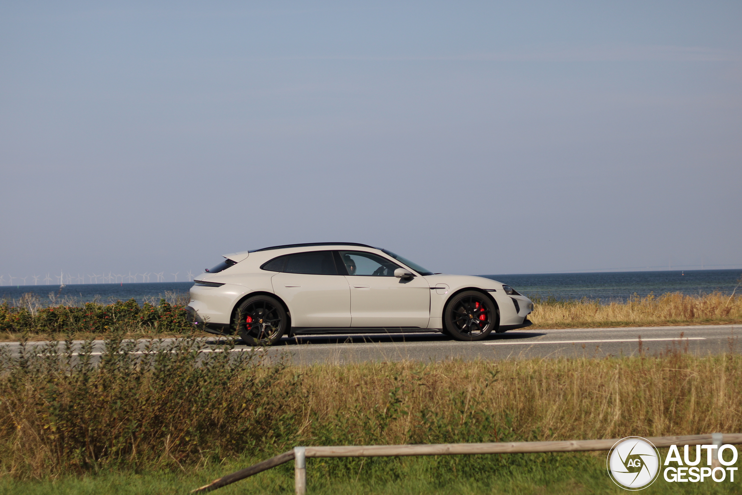 Porsche Taycan GTS Sport Turismo