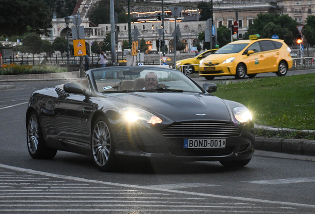 Aston Martin DB9 Volante