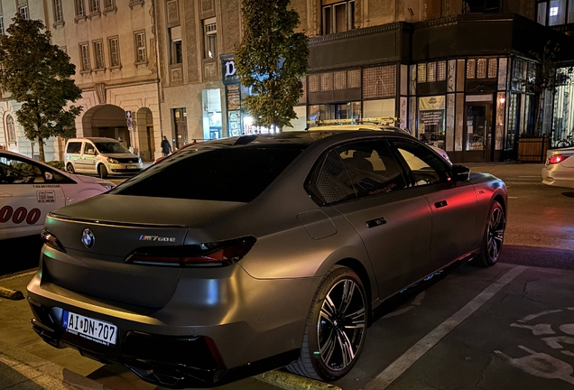 BMW M760e xDrive