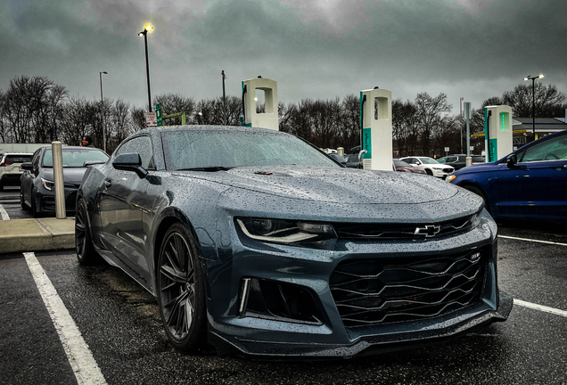 Chevrolet Camaro ZL1 2019