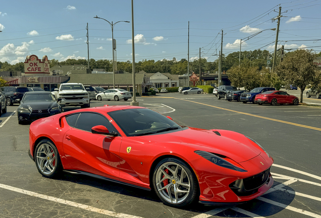 Ferrari 812 Superfast