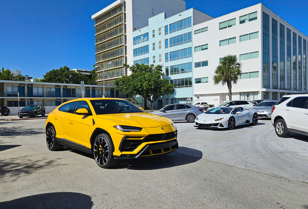 Lamborghini Huracán LP640-4 EVO Spyder