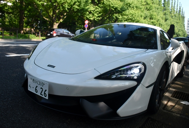 McLaren 570S