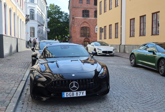 Mercedes-AMG GT 63 C192