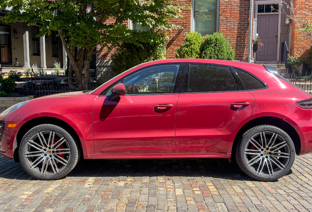 Porsche 95B Macan Turbo