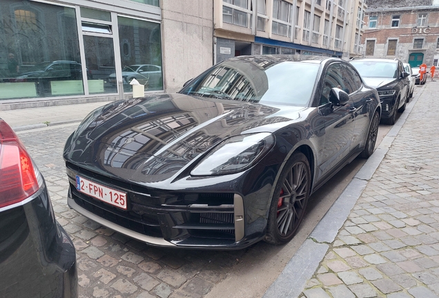 Porsche 972 Panamera Turbo E-Hybrid