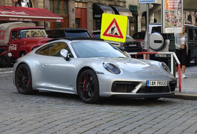 Porsche 992 Carrera GTS