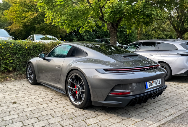 Porsche 992 GT3 Touring