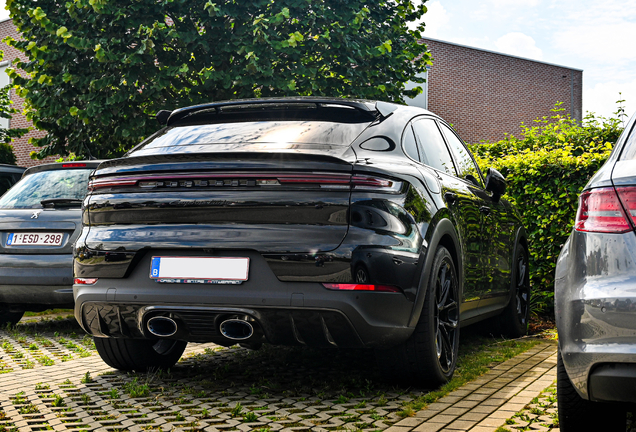 Porsche Cayenne Coupé Turbo E-Hybrid