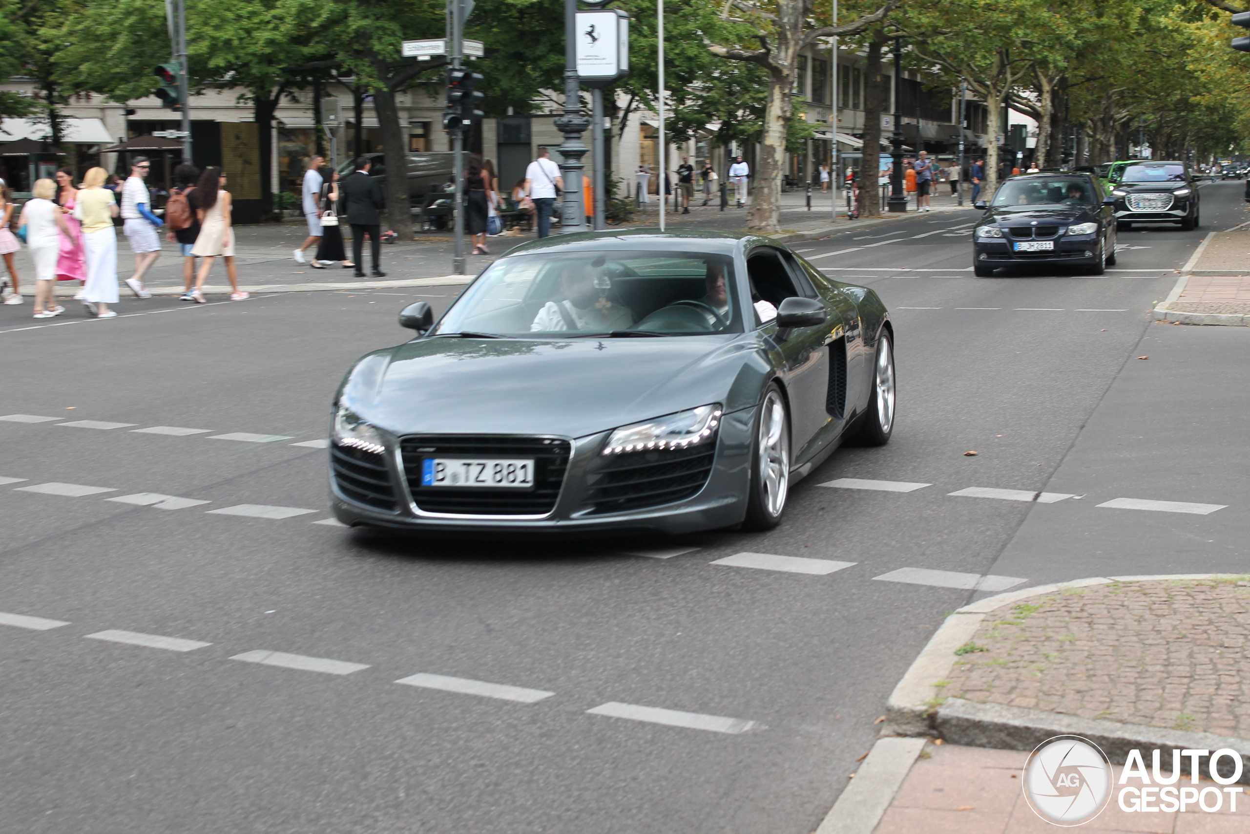 Audi R8