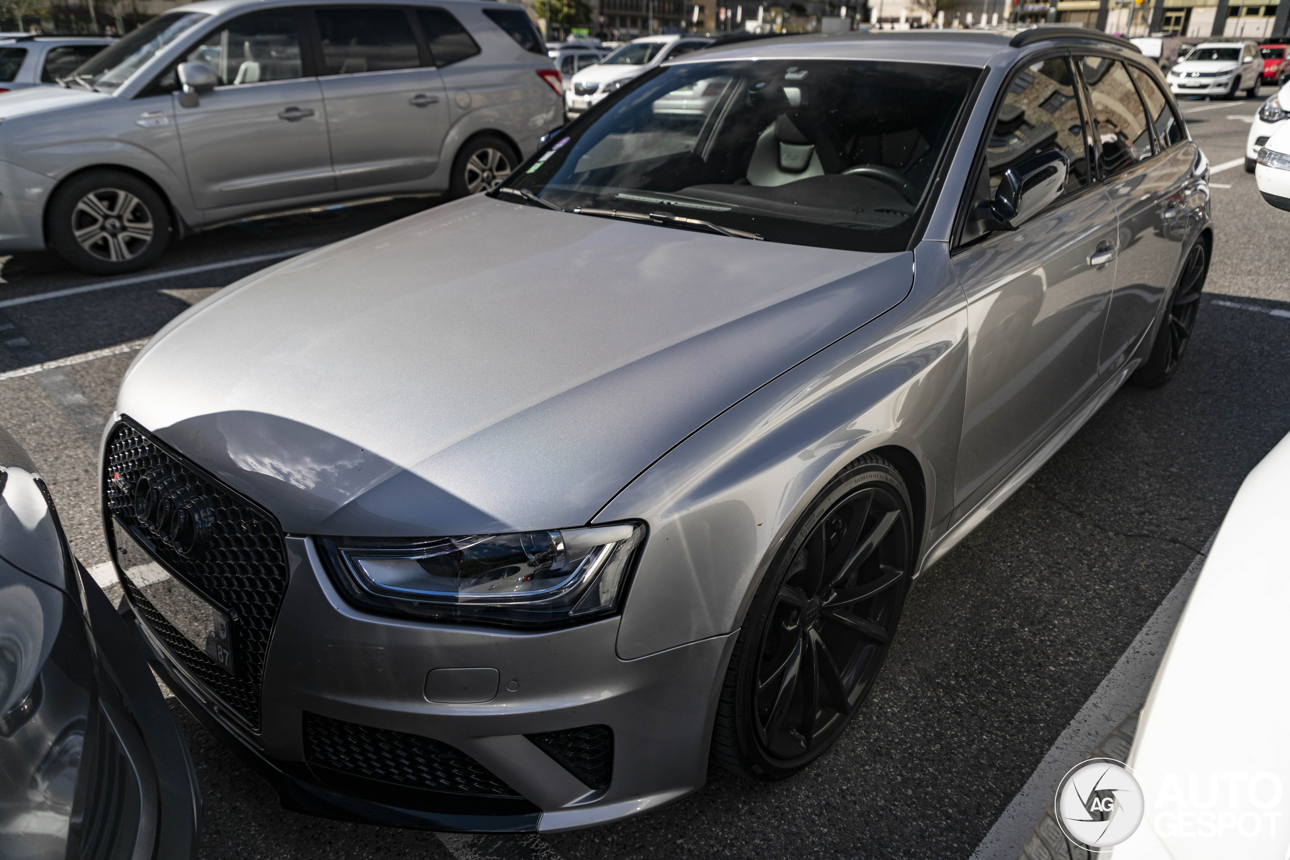 Audi RS4 Avant B8