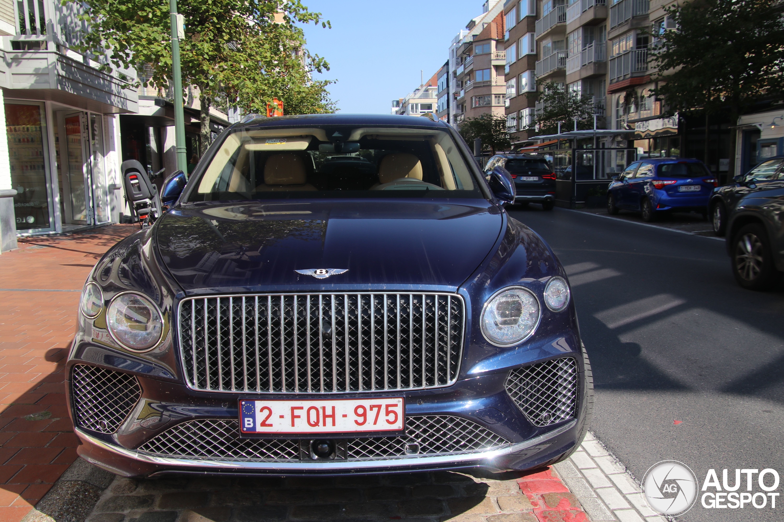 Bentley Bentayga Azure EWB