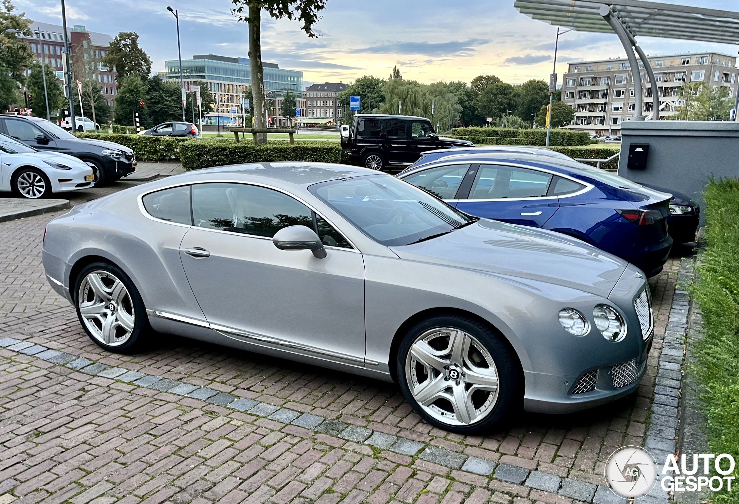 Bentley Continental GT 2012