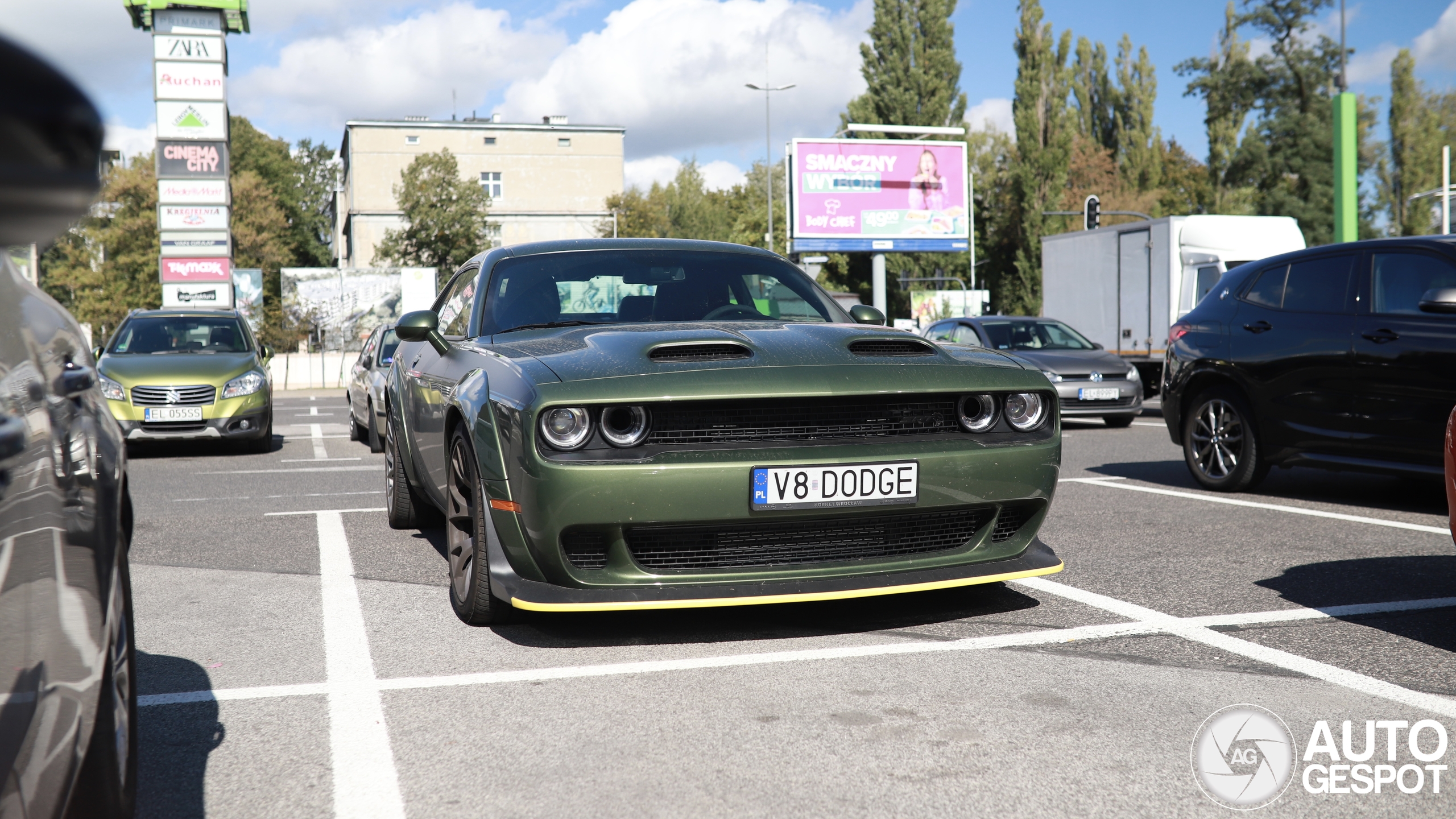 Dodge Challenger SRT Hellcat Widebody