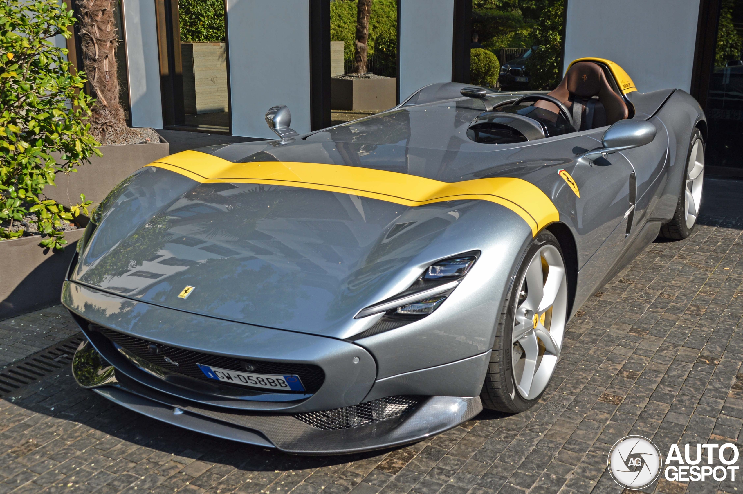 Ben je egoïstisch als je een Ferrari Monza SP1 koopt?