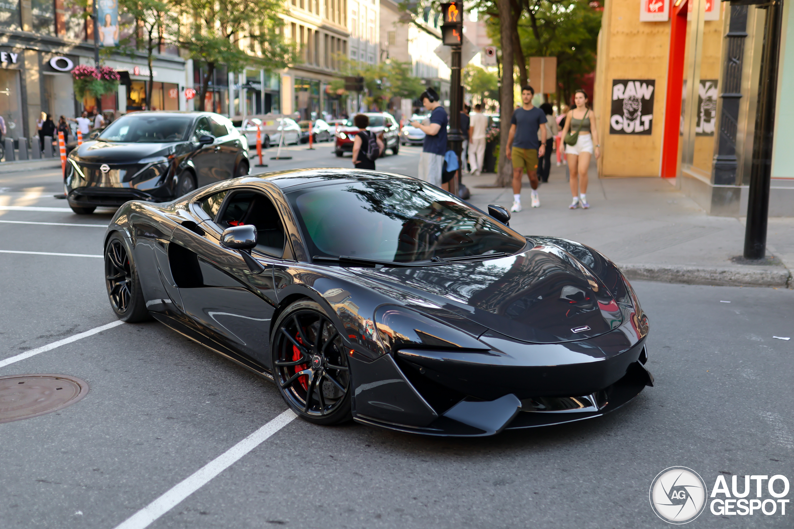 McLaren 570S