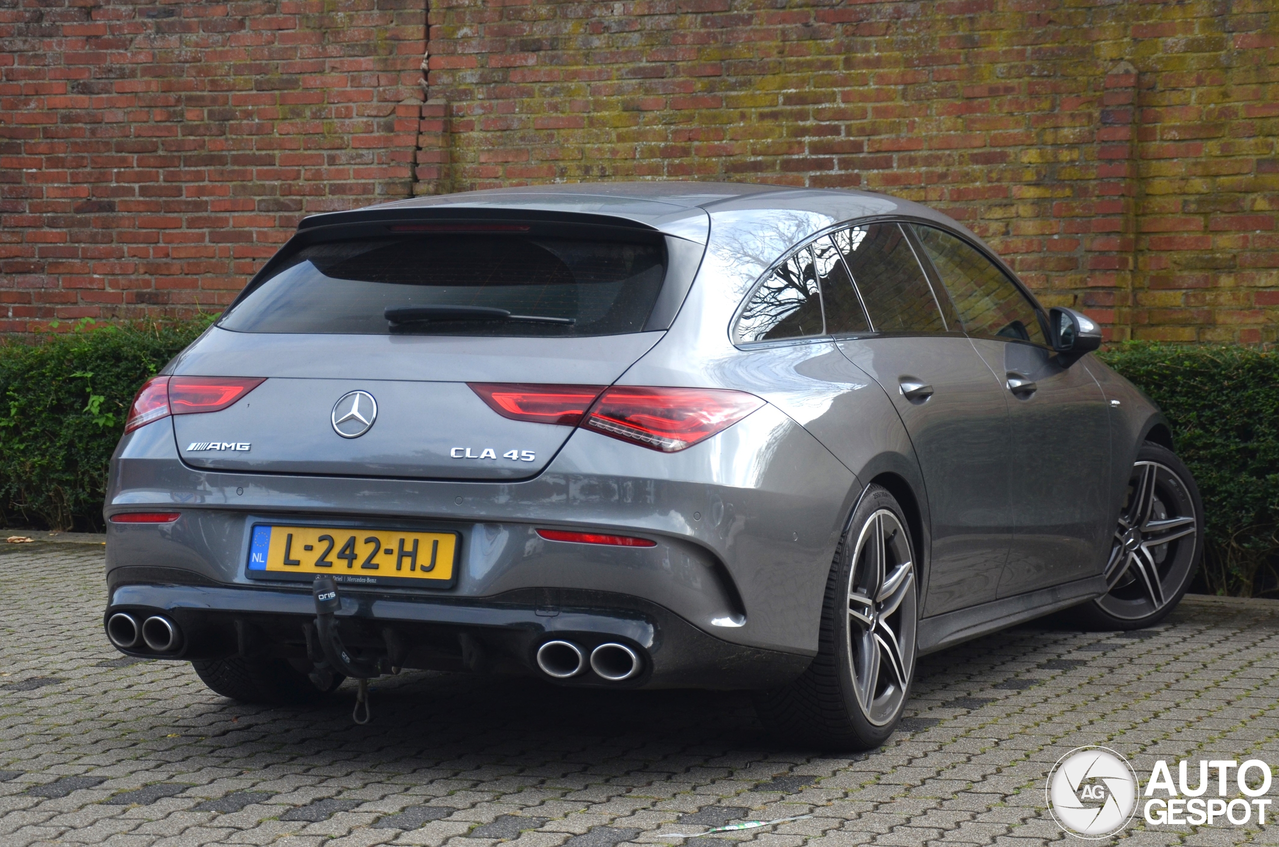 Mercedes-AMG CLA 45 Shooting Brake X118