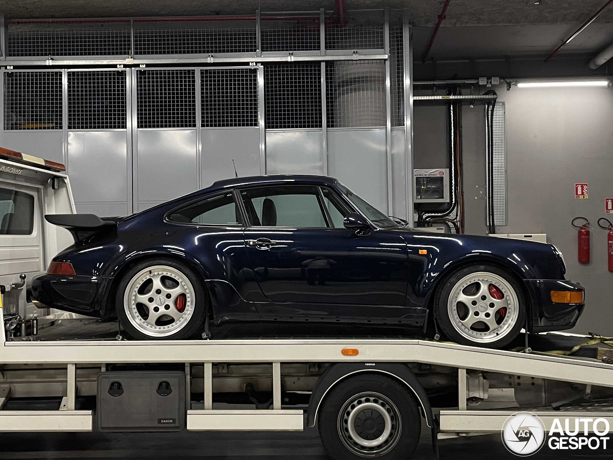 p.sページ △NX-DCL-IP(3)CS-(1)(S) NTT マルチゾーンコードレス IPアンテナ