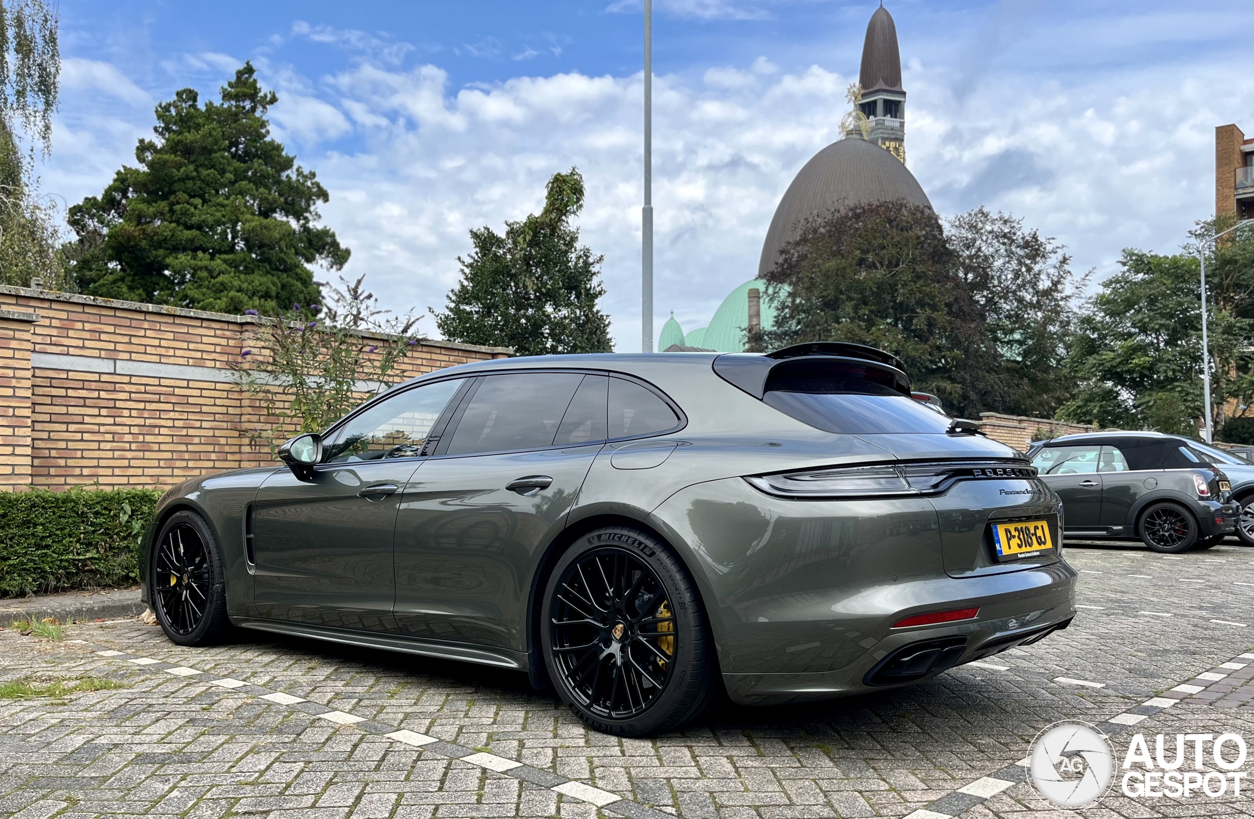 Porsche 971 Panamera Turbo S E-Hybrid Sport Turismo MkII