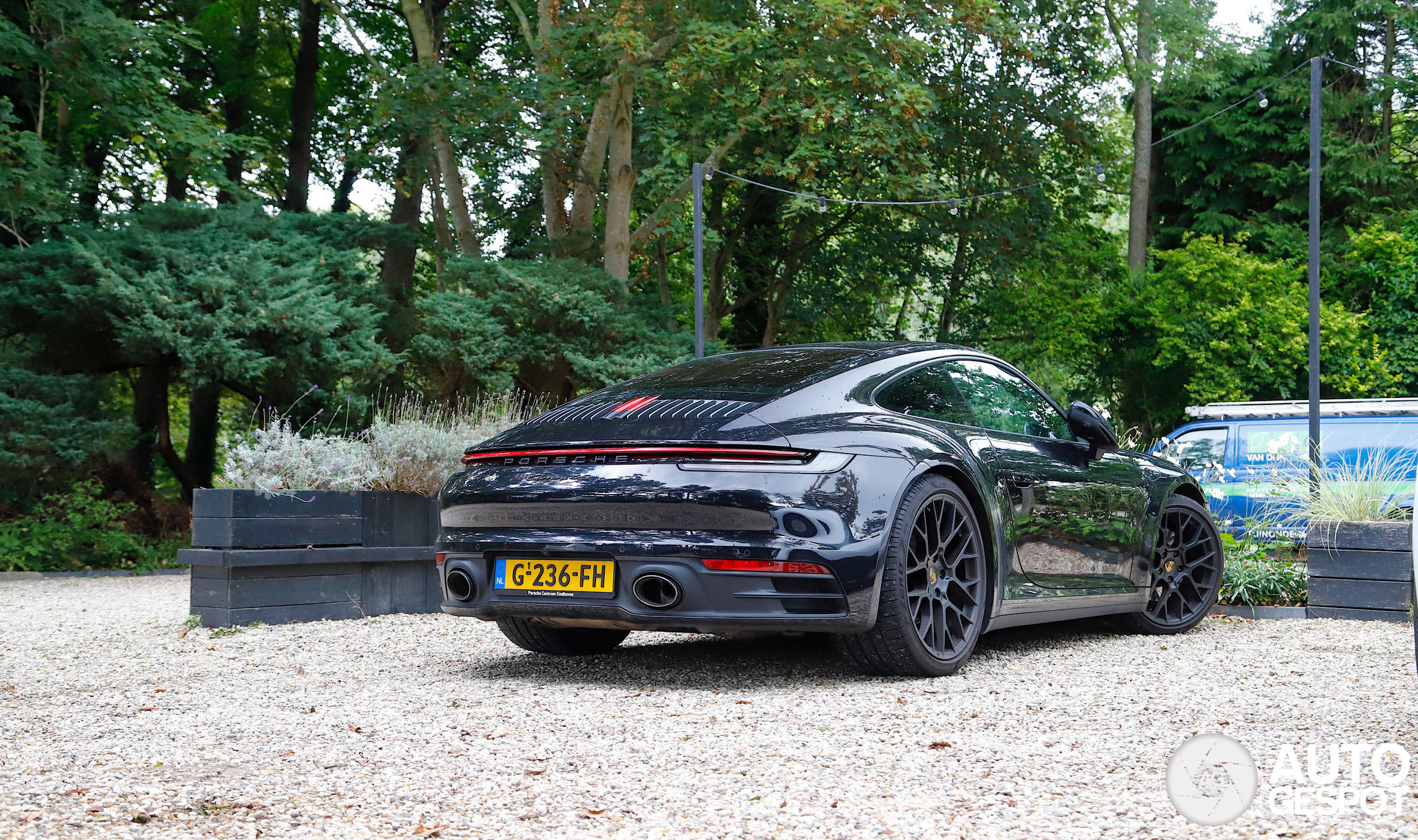 Porsche 992 Carrera 4S