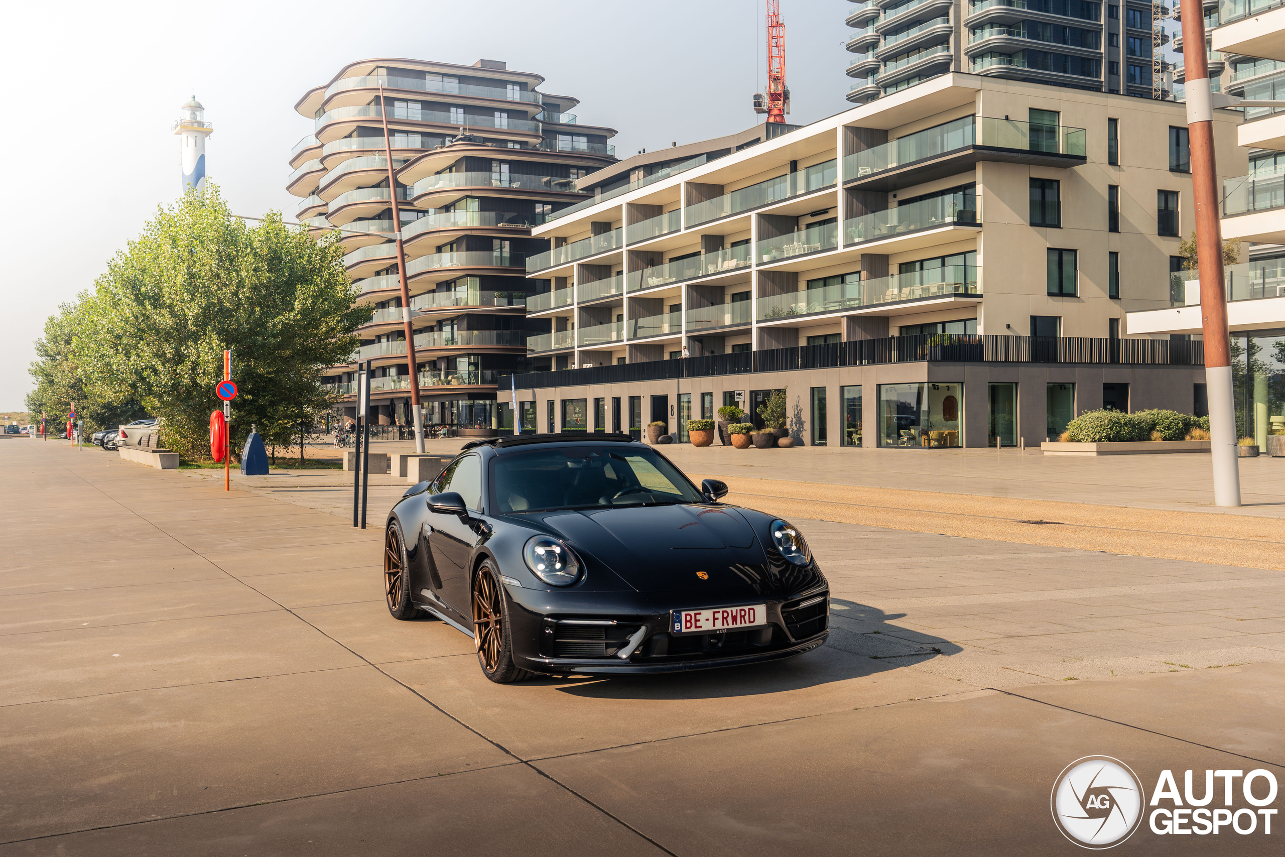 Porsche 992 Carrera 4S